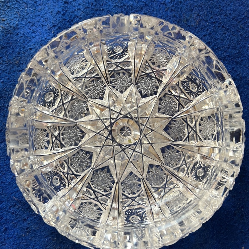 Vintage Snowflake Ashtray Heavy Lead Crystal Clear Round Shape